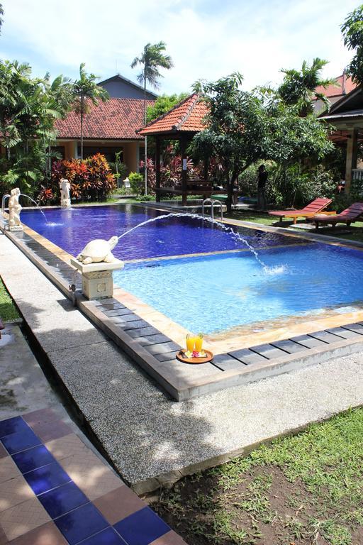Hotel Puri Nusantara Kuta  Ngoại thất bức ảnh