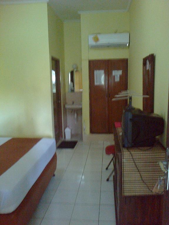 Hotel Puri Nusantara Kuta  Ngoại thất bức ảnh