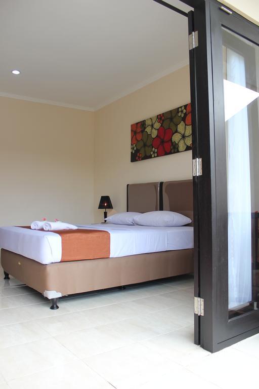 Hotel Puri Nusantara Kuta  Ngoại thất bức ảnh
